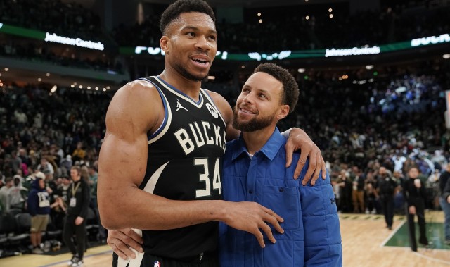 半岛体育官方网站-字母去勇士？狄龙：想想他和库里打档拆 这太疯狂了&amp;巴特勒不行了