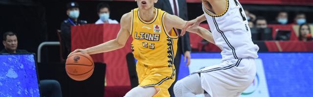 半岛体育官网-广厦动荡一季就这样结束 休赛期考验球队管理层